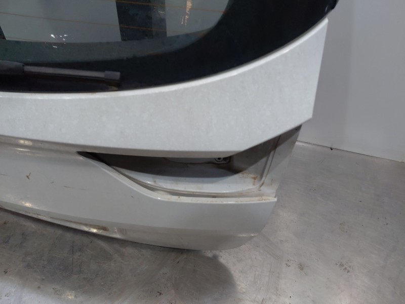 Recambio de porton trasero para kia ceed sportswagon hybrid referencia OEM IAM   