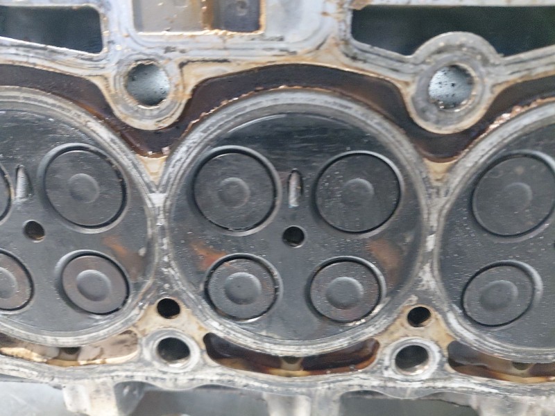 Recambio de culata para peugeot 508 sw gt line referencia OEM IAM 1609073180  