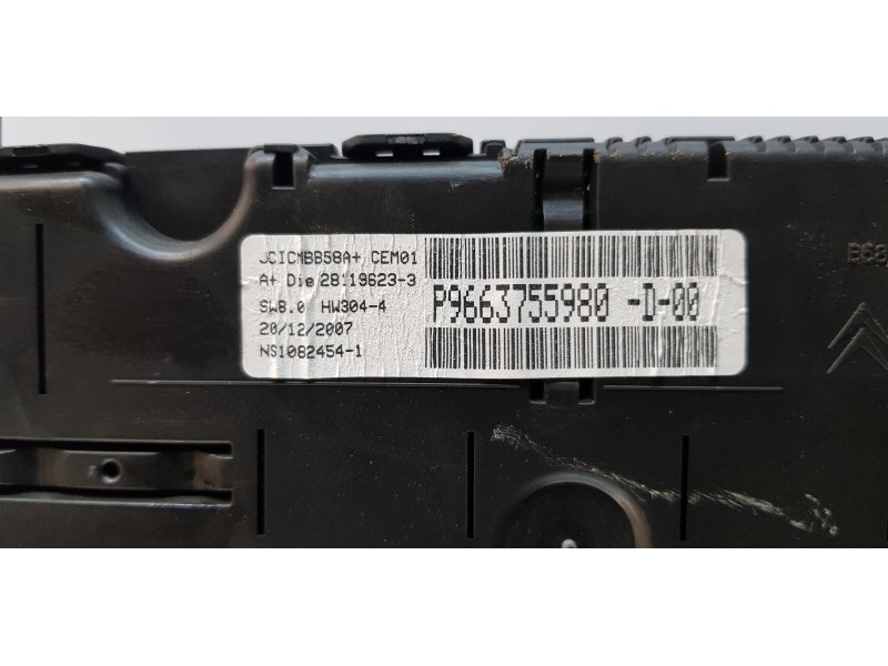 Recambio de cuadro instrumentos para citroen c4 picasso exclusive referencia OEM IAM 9663755980  
