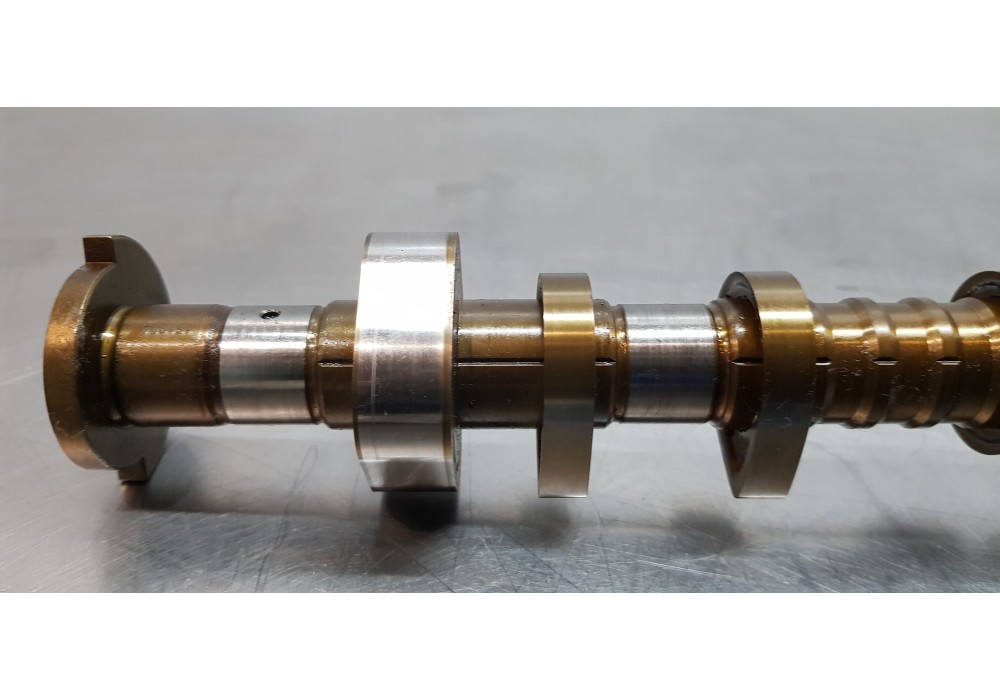 Recambio de arbol de levas para kia sportage basic 2wd referencia OEM IAM 242002B675  