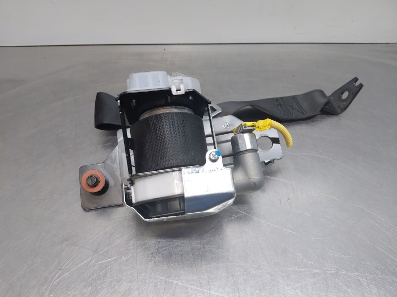 Recambio de cinturon seguridad trasero izquierdo para kia ceed sportswagon hybrid referencia OEM IAM   