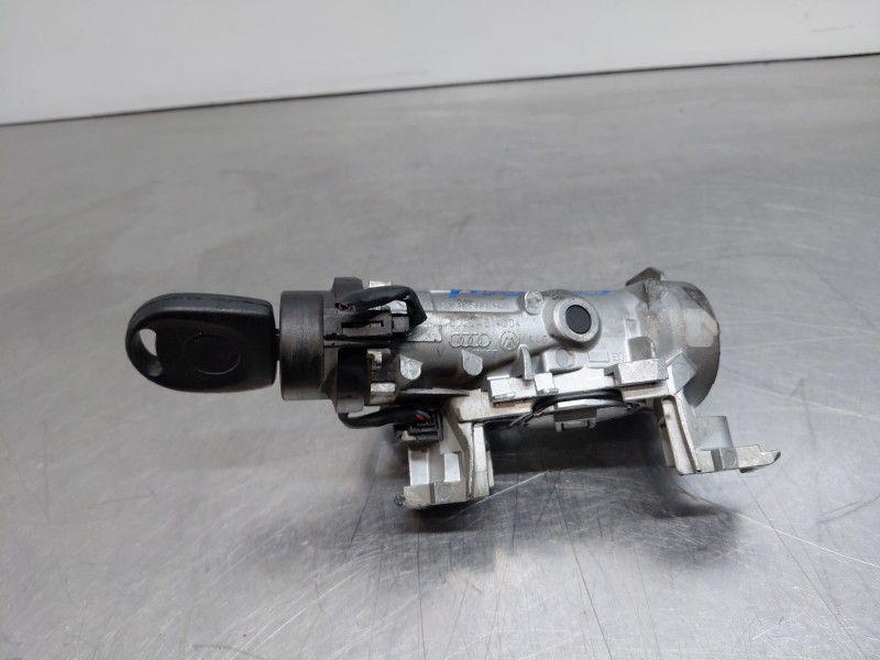 Recambio de antirrobo para volkswagen golf v (1k1) 1.9 tdi referencia OEM IAM   