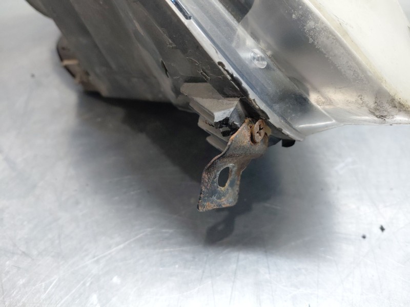 Recambio de faro izquierdo para volkswagen golf v (1k1) 1.9 tdi referencia OEM IAM   