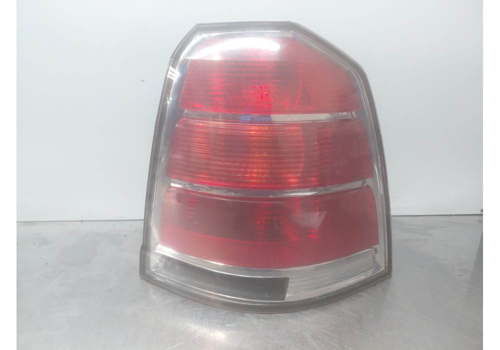 Recambio de piloto trasero derecho para opel zafira / zafira family b (a05) 1.9 cdti (m75) referencia OEM IAM   