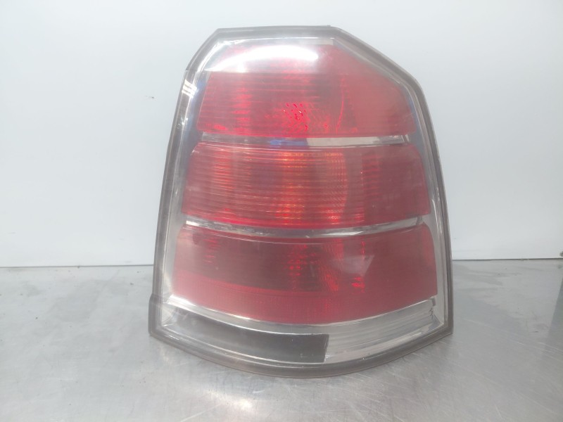 Recambio de piloto trasero derecho para opel zafira / zafira family b (a05) 1.9 cdti (m75) referencia OEM IAM   