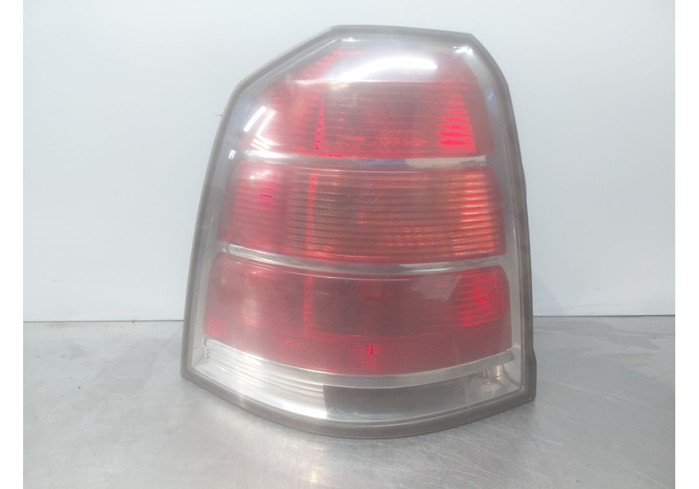 Recambio de piloto trasero izquierdo para opel zafira / zafira family b (a05) 1.9 cdti (m75) referencia OEM IAM   