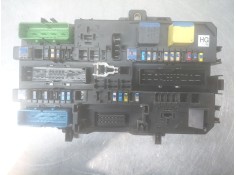 Recambio de caja reles / fusibles para opel zafira / zafira family b (a05) 1.9 cdti (m75) referencia OEM IAM   