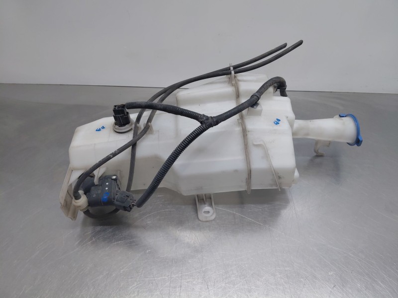 Recambio de deposito limpia para kia ceed sportswagon hybrid referencia OEM IAM   
