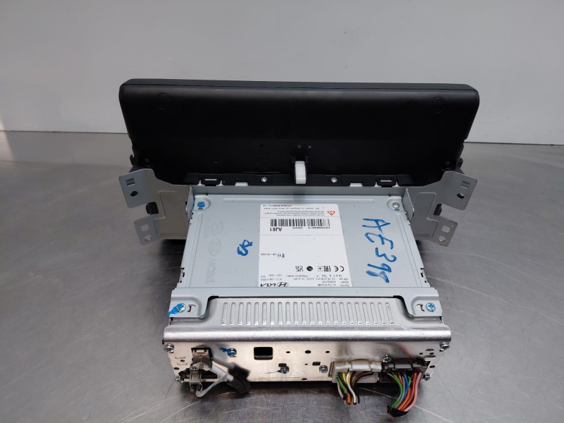 Recambio de pantalla multifuncion para kia ceed sportswagon hybrid referencia OEM IAM   