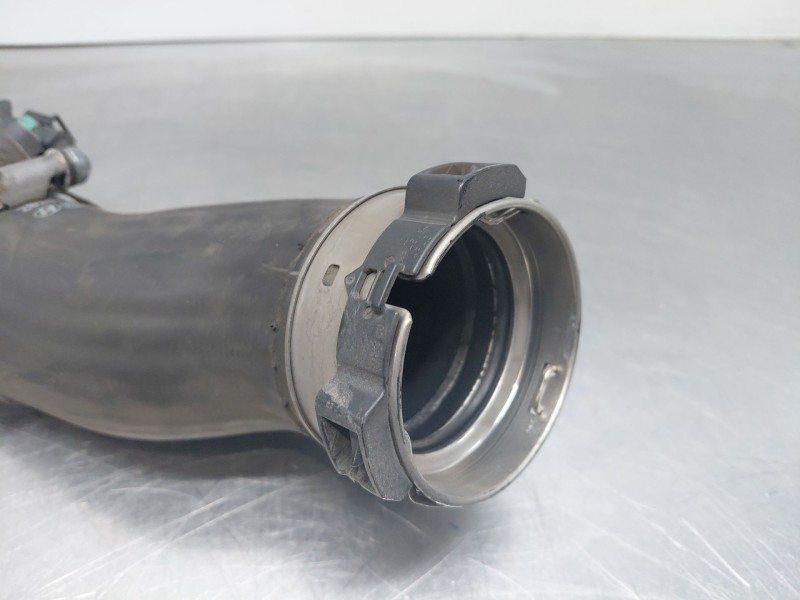 Recambio de tubo presion turbocompresor para kia ceed sportswagon hybrid referencia OEM IAM   