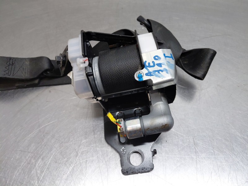 Recambio de cinturon seguridad trasero derecho para kia ceed sportswagon eco dynamics referencia OEM IAM   