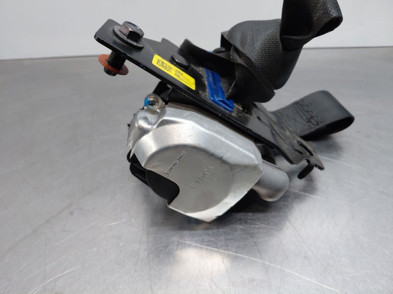Recambio de cinturon seguridad trasero derecho para kia ceed sportswagon eco dynamics referencia OEM IAM   