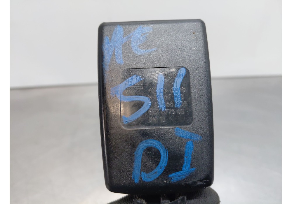 Recambio de pretensor airbag izquierdo para opel astra j (p10) 1.4 turbo (68) referencia OEM IAM   