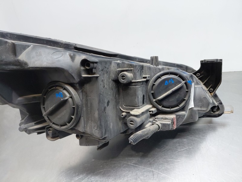 Recambio de faro izquierdo para opel astra j (p10) 1.4 turbo (68) referencia OEM IAM   
