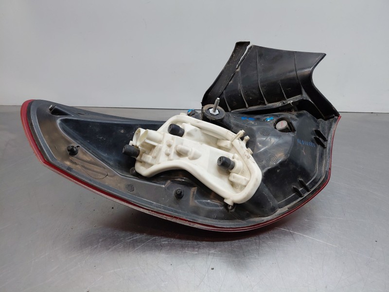 Recambio de piloto trasero derecho para opel astra j (p10) 1.4 turbo (68) referencia OEM IAM   