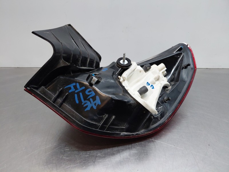 Recambio de piloto trasero izquierdo para opel astra j (p10) 1.4 turbo (68) referencia OEM IAM   