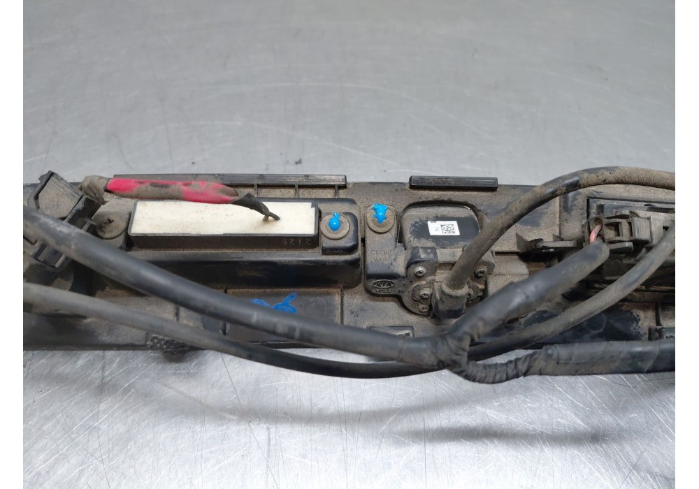 Recambio de maneta exterior porton para kia ceed sportswagon eco dynamics referencia OEM IAM   