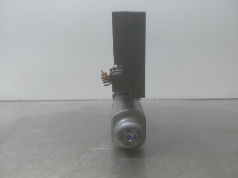 Recambio de motor elevalunas delantero derecho para volkswagen touran (1t1) comfortline referencia OEM IAM   