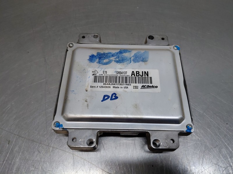 Recambio de centralita motor uce para opel astra j (p10) 1.4 turbo (68) referencia OEM IAM   