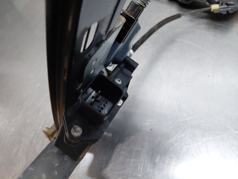 Recambio de elevalunas delantero izquierdo para opel astra j (p10) 1.4 turbo (68) referencia OEM IAM   