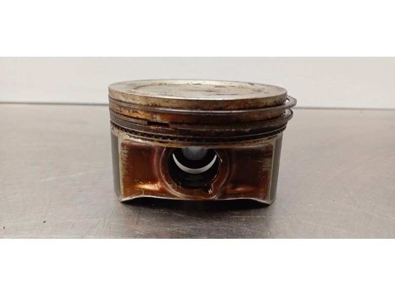 Recambio de piston para ford s-max (ca1) titanium referencia OEM IAM 1371709 6M5G6K100AC1 