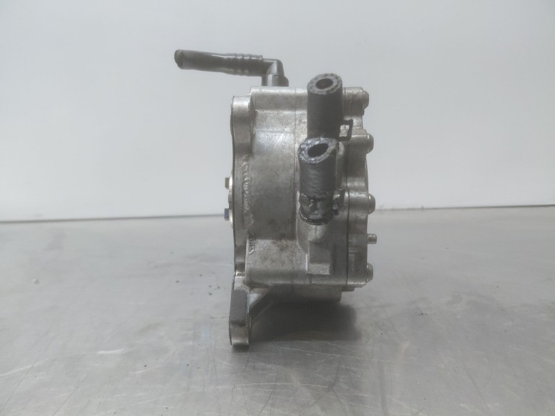 Recambio de depresor freno / bomba vacio para volkswagen touran (1t1) comfortline referencia OEM IAM   