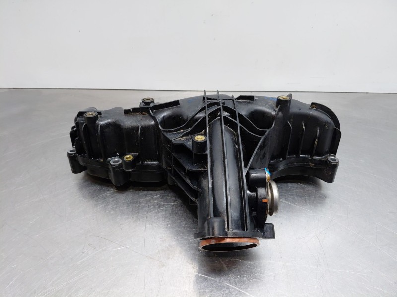 Recambio de colector admision para audi a5 sportback (8ta) 2.0 tdi referencia OEM IAM   