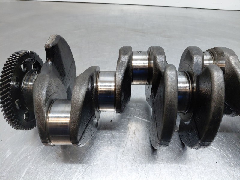 Recambio de cigueñal para audi a5 sportback (8ta) 2.0 tdi referencia OEM IAM   