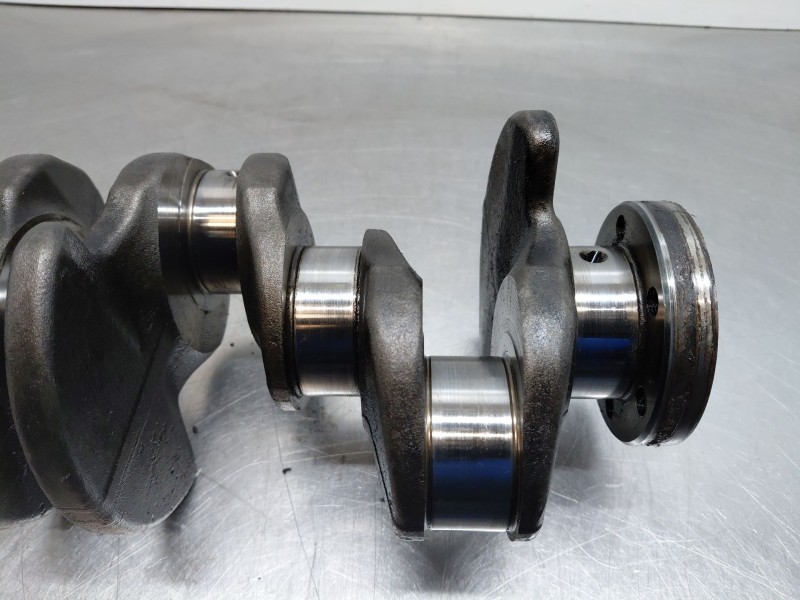 Recambio de cigueñal para audi a5 sportback (8ta) 2.0 tdi referencia OEM IAM   