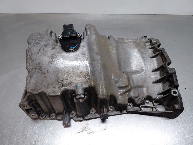 Recambio de carter para audi a5 sportback (8ta) 2.0 tdi referencia OEM IAM   