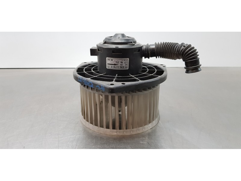 Recambio de motor calefaccion para ssangyong actyon 200 xdi referencia OEM IAM 6811109150   Recambio de motor calefaccion para ssangyong actyon 200 xdi referencia OEM IAM 6811109150