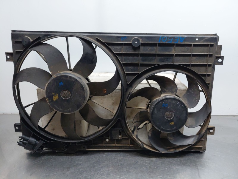 Recambio de electroventilador para volkswagen golf v (1k1) 1.9 tdi referencia OEM IAM   