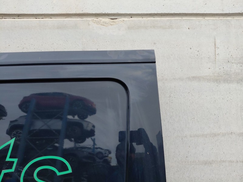Recambio de puerta lateral corredera derecha para mercedes-benz sprinter iii furgón fwd kl3a4 referencia OEM IAM A9107306700  