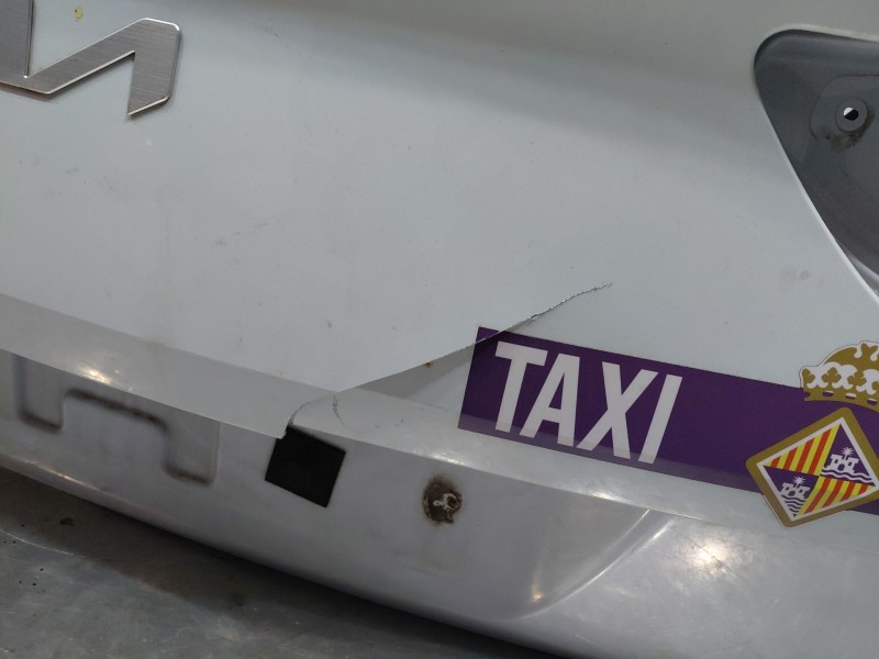 Recambio de porton trasero para kia ceed sportswagon hybrid referencia OEM IAM   