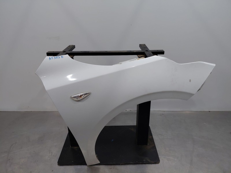 Recambio de aleta delantera derecha para kia ceed sportswagon hybrid referencia OEM IAM   