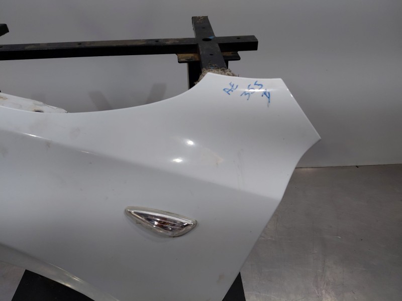 Recambio de aleta delantera izquierda para kia ceed sportswagon hybrid referencia OEM IAM   