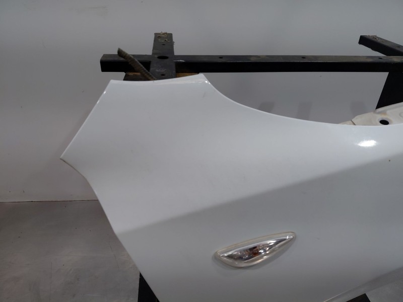 Recambio de aleta delantera derecha para kia ceed sportswagon hybrid referencia OEM IAM   