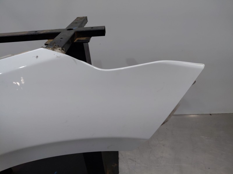 Recambio de aleta delantera derecha para kia ceed sportswagon hybrid referencia OEM IAM   