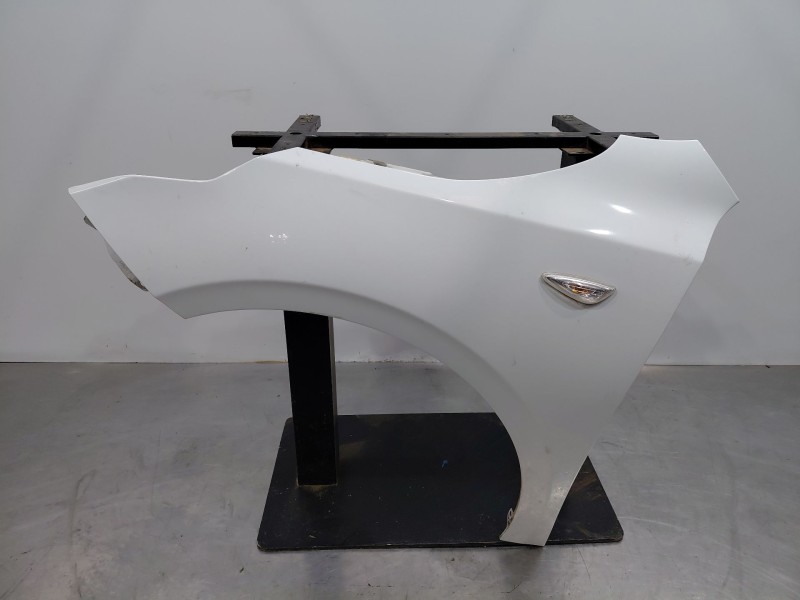 Recambio de aleta delantera izquierda para kia ceed sportswagon hybrid referencia OEM IAM   