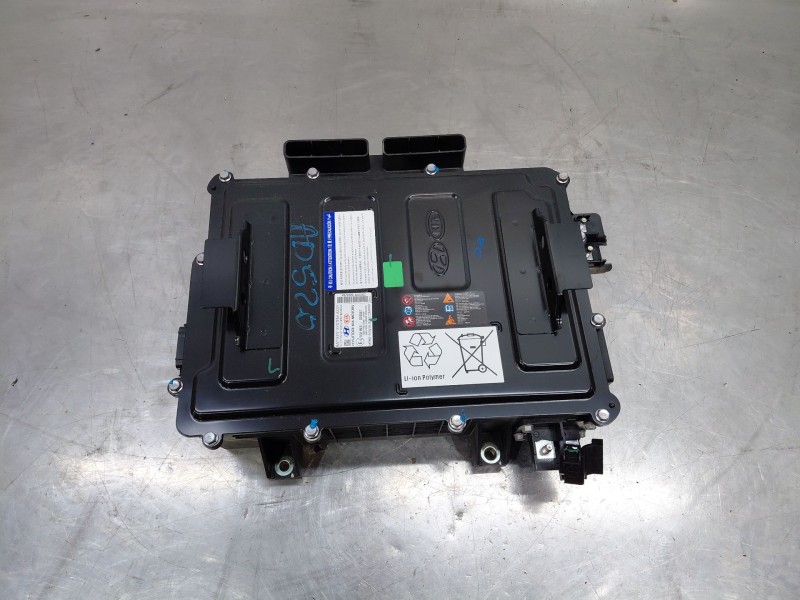 Recambio de bateria para kia ceed sportswagon hybrid referencia OEM IAM   