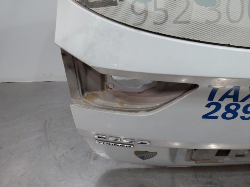 Recambio de porton trasero para kia ceed sportswagon concept referencia OEM IAM   