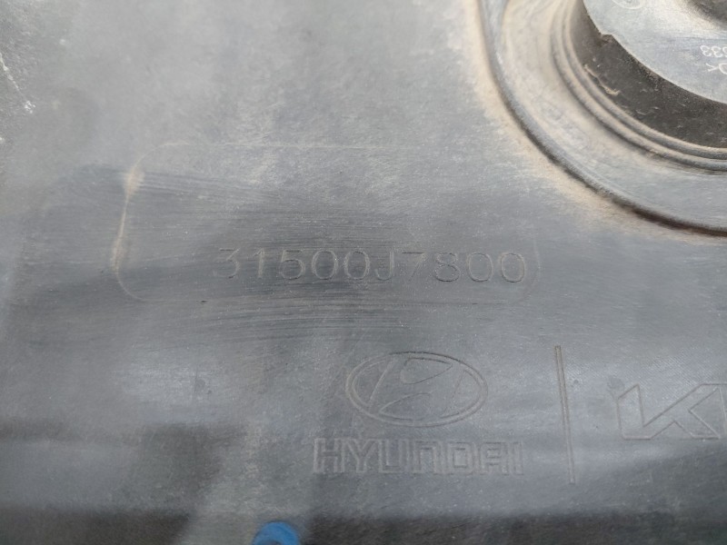 Recambio de deposito aditivo adblue fap ( deposito grande ) para kia ceed sportswagon hybrid referencia OEM IAM   