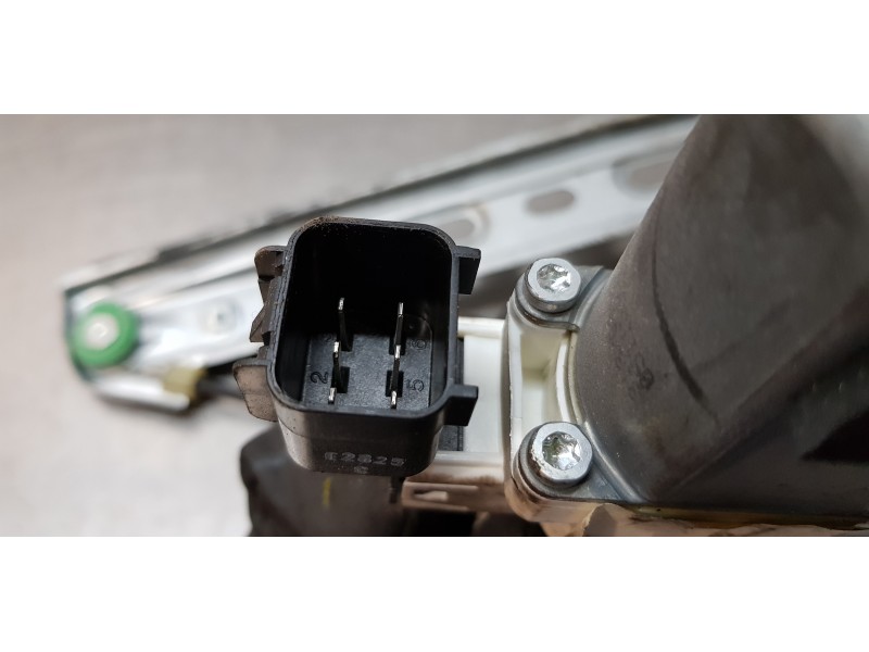 Recambio de elevalunas delantero izquierdo para ford tourneo connect trend referencia OEM IAM A65063112  