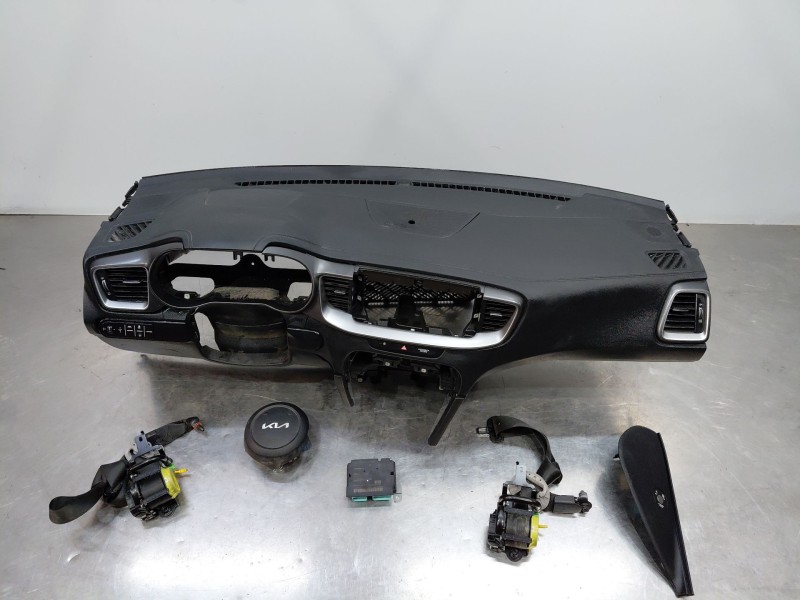 Recambio de kit airbag para kia ceed sportswagon hybrid referencia OEM IAM   