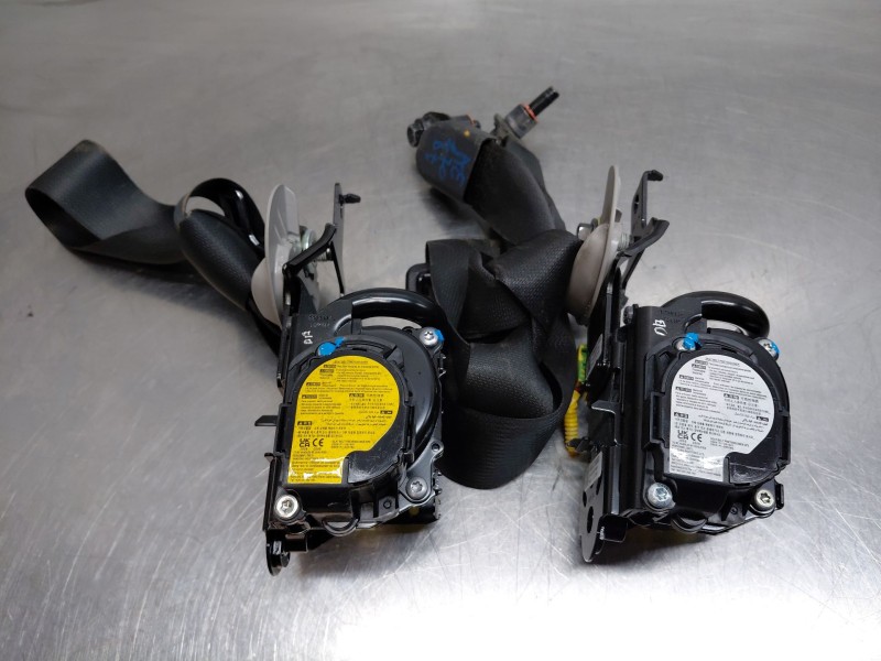 Recambio de kit airbag para kia ceed sportswagon hybrid referencia OEM IAM   