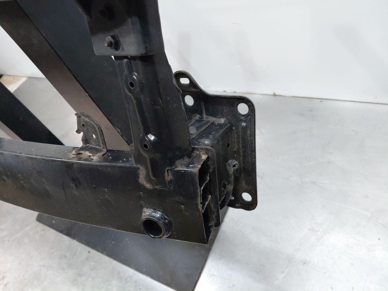 Recambio de refuerzo paragolpes delantero para kia ceed sportswagon hybrid referencia OEM IAM   