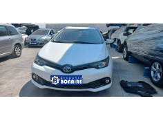 toyota auris touring sports (e18) del año 2018