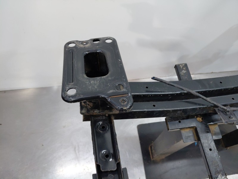 Recambio de refuerzo paragolpes delantero para kia ceed sportswagon hybrid referencia OEM IAM   