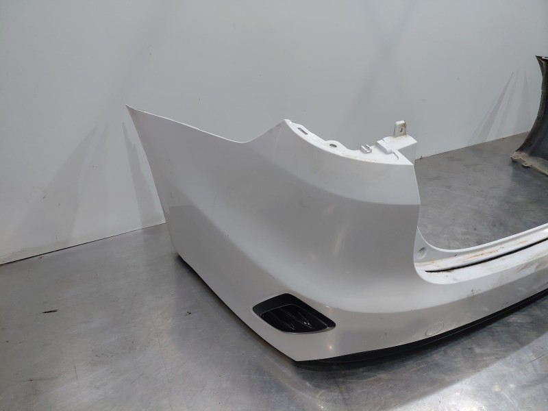 Recambio de paragolpes trasero para kia ceed sportswagon hybrid referencia OEM IAM   