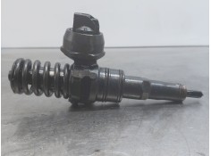 Recambio de inyector para volkswagen golf v (1k1) 1.9 tdi referencia OEM IAM   